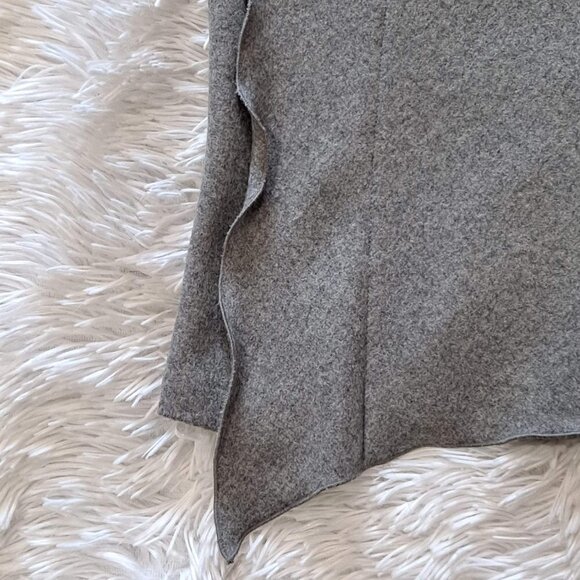 Emanuel Ungaro Size 34  (US 2) Gray Wool Ruffled Midi Skirt EUC - Picture 3 of 13